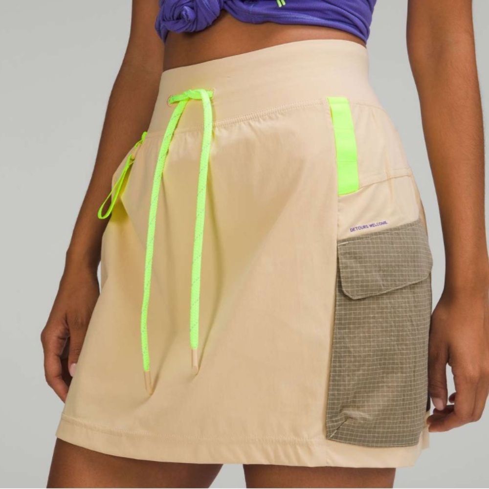 Lululemon Multi-Pocket Cargo High-Rise Hiking Skirt